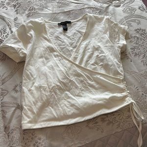 White adjustable shirt